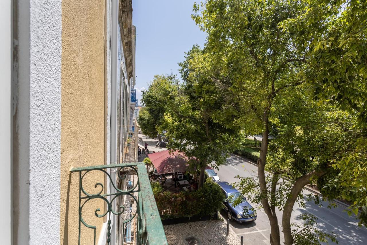 Setubal Citycenter Studios מראה חיצוני תמונה